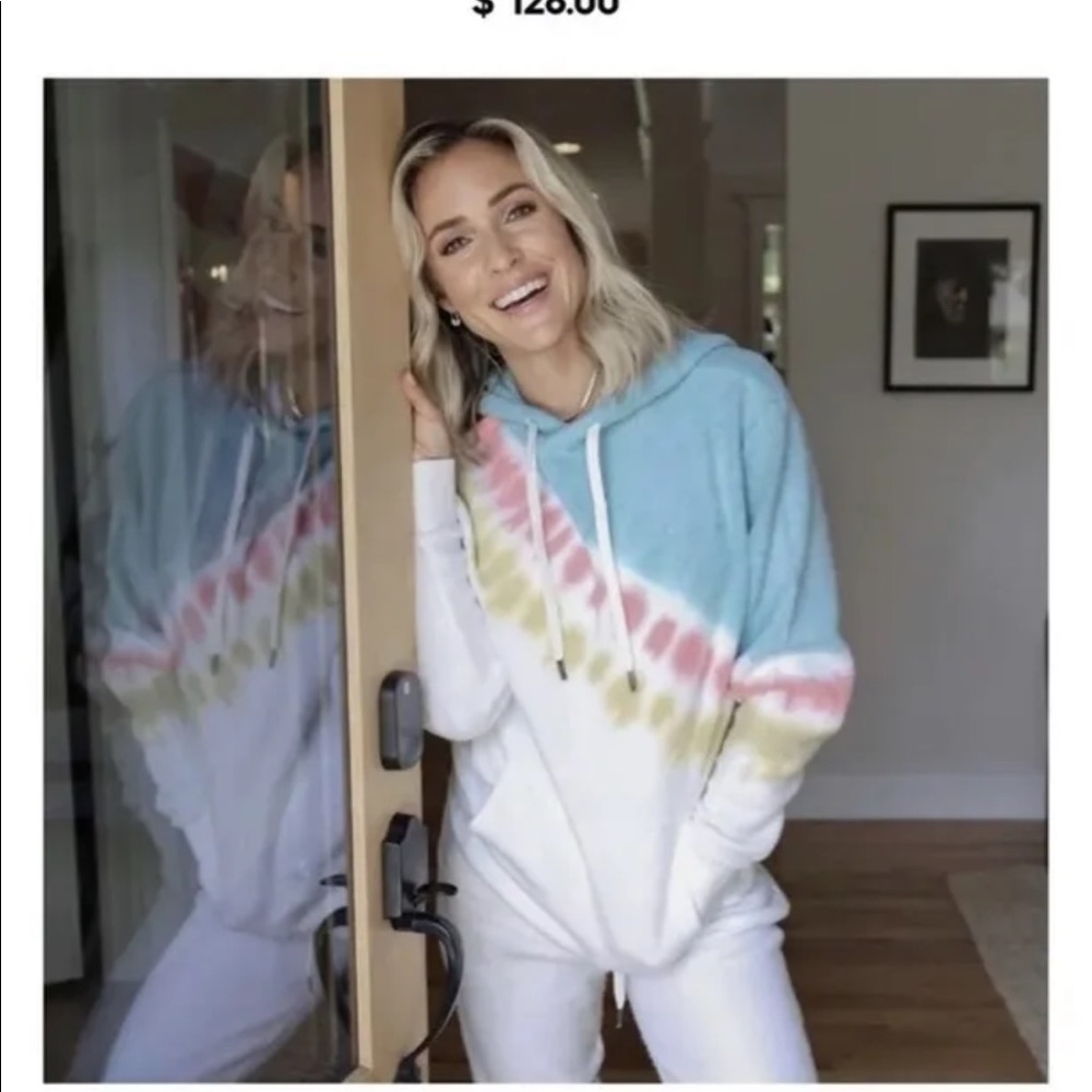 Feat x Kristin Cavallari jogger suit